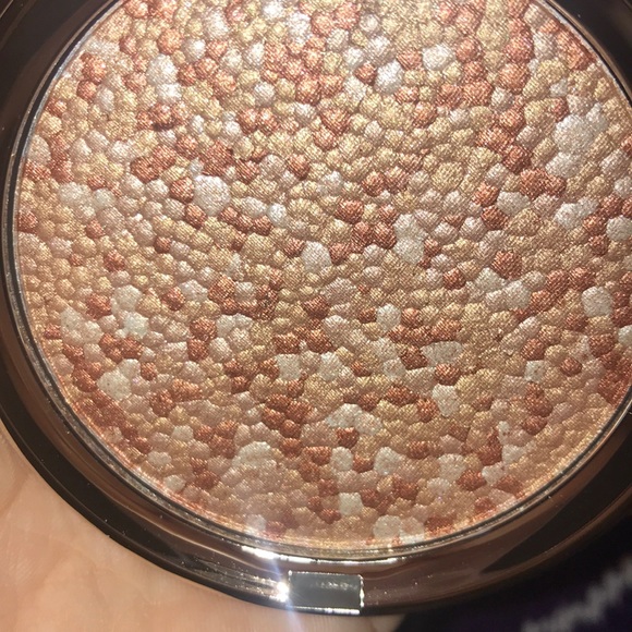 Warm Glow Confetti Highlighter Ciate London - Picture 7 of 7